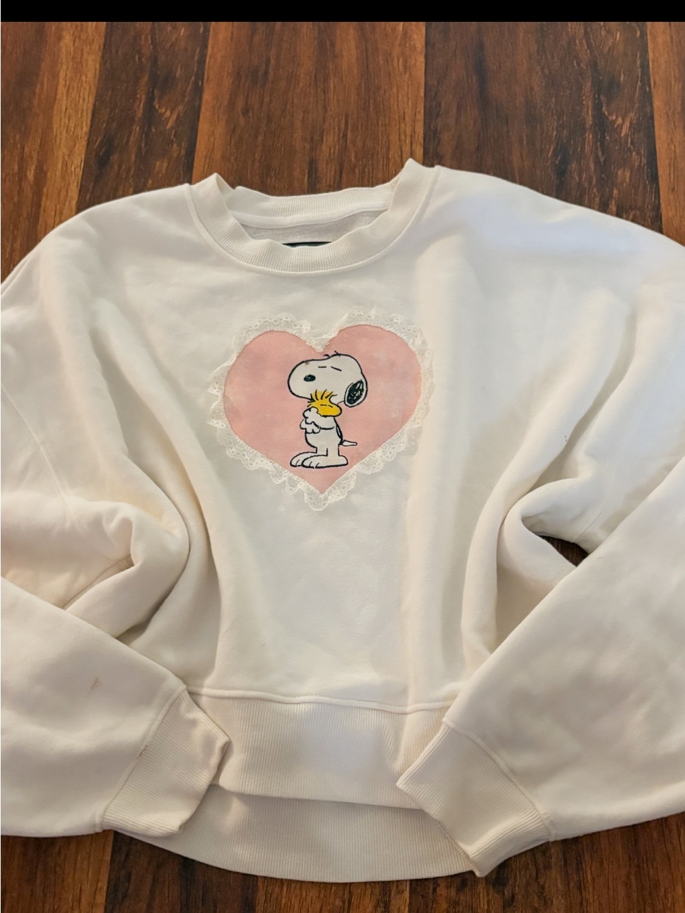 Peanuts White Crewneck Sweatshirt with Pink Heart Snoopy Graphic